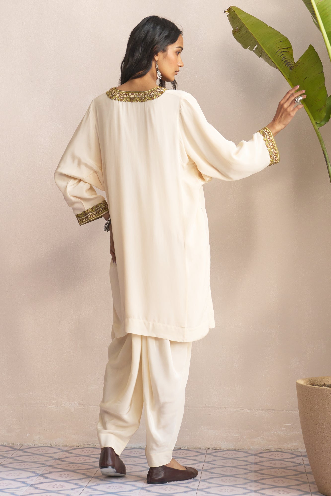 Aari Embroidered Ivory Set - CEDAR
