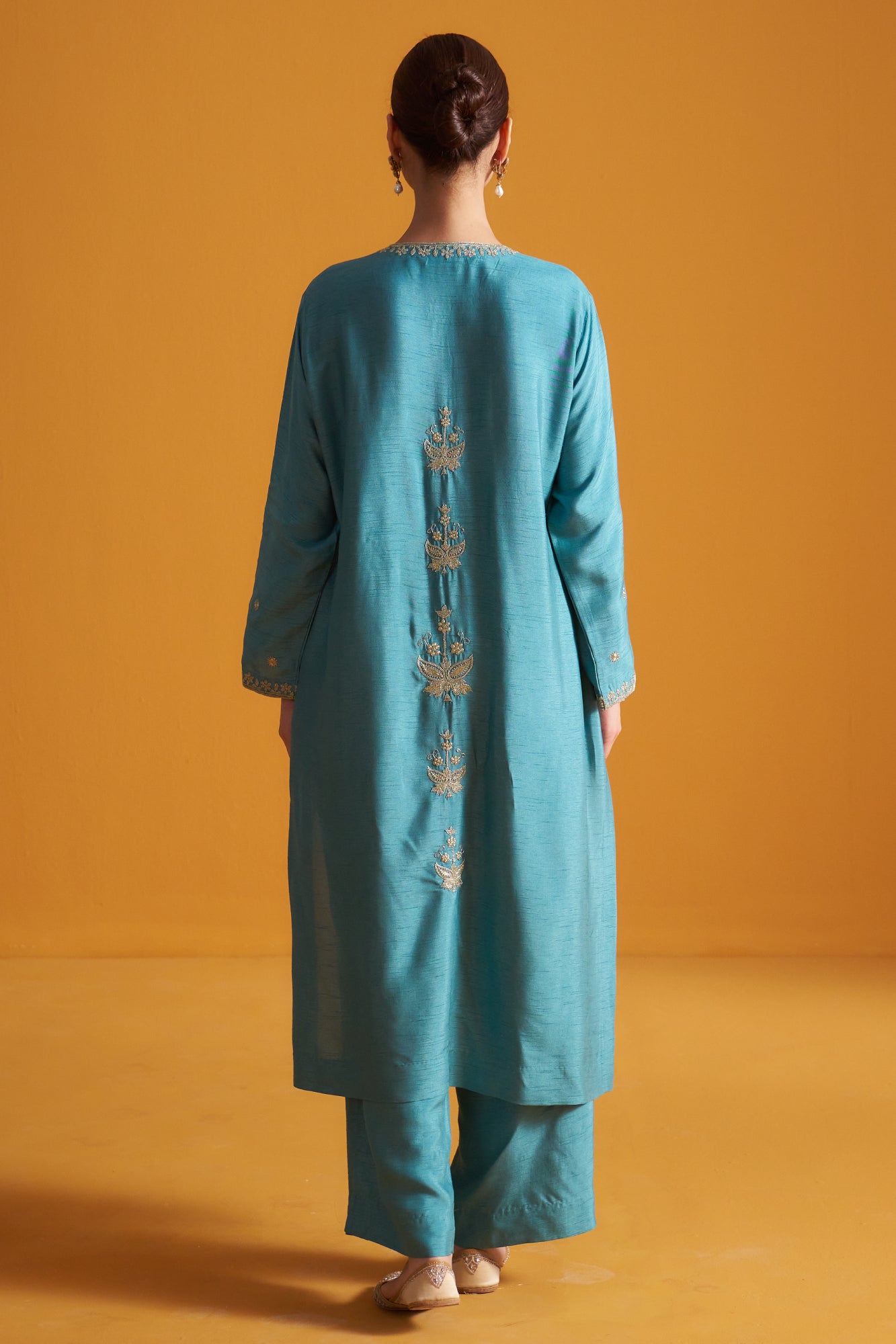 Bristol Blue Tilla Set