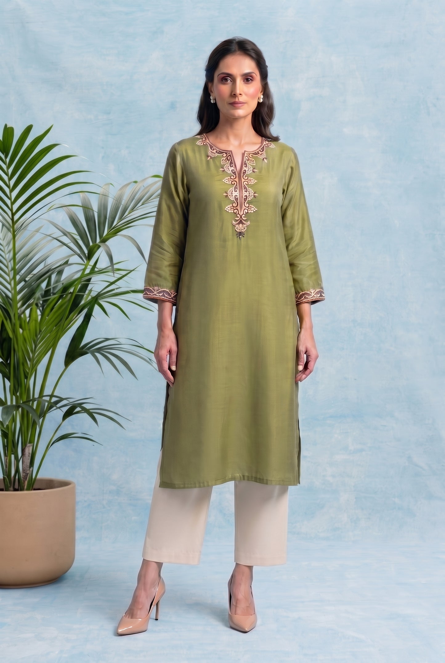Olive Grove Pheran Set with Aari Embroidery