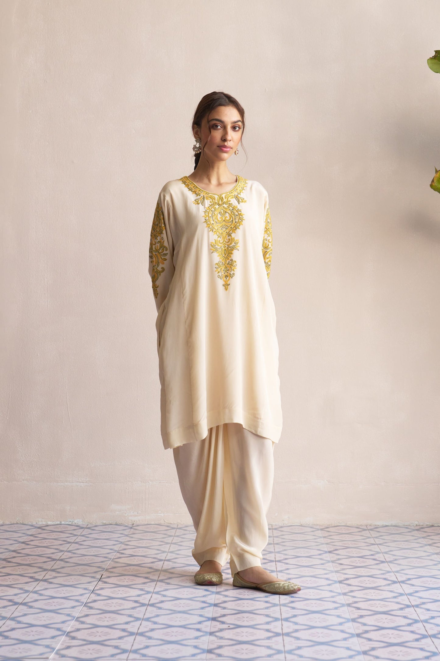 Dupion Kurta Set - Tilla/Cream