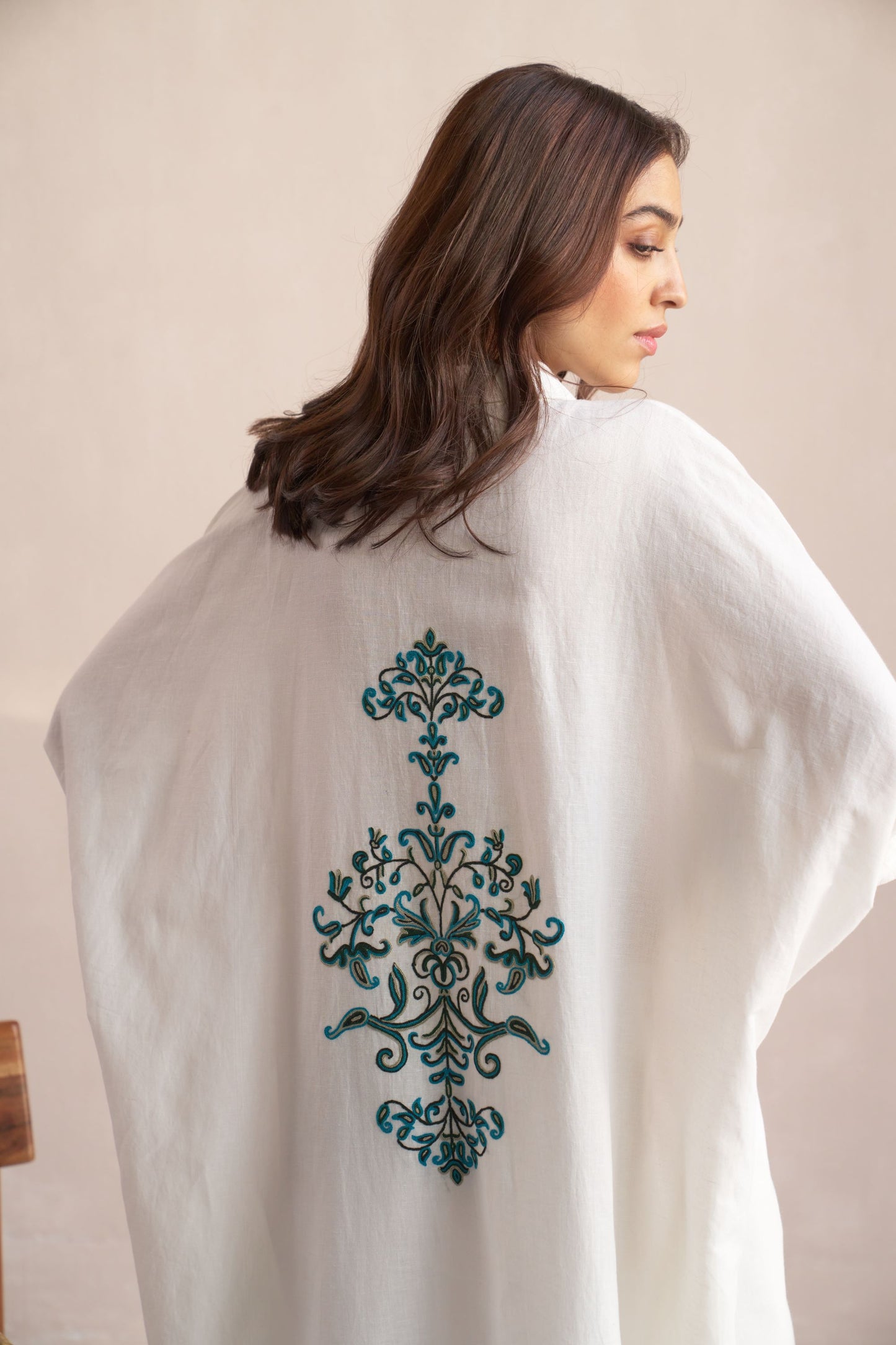 Linen Kaftan /Original White - Back motif