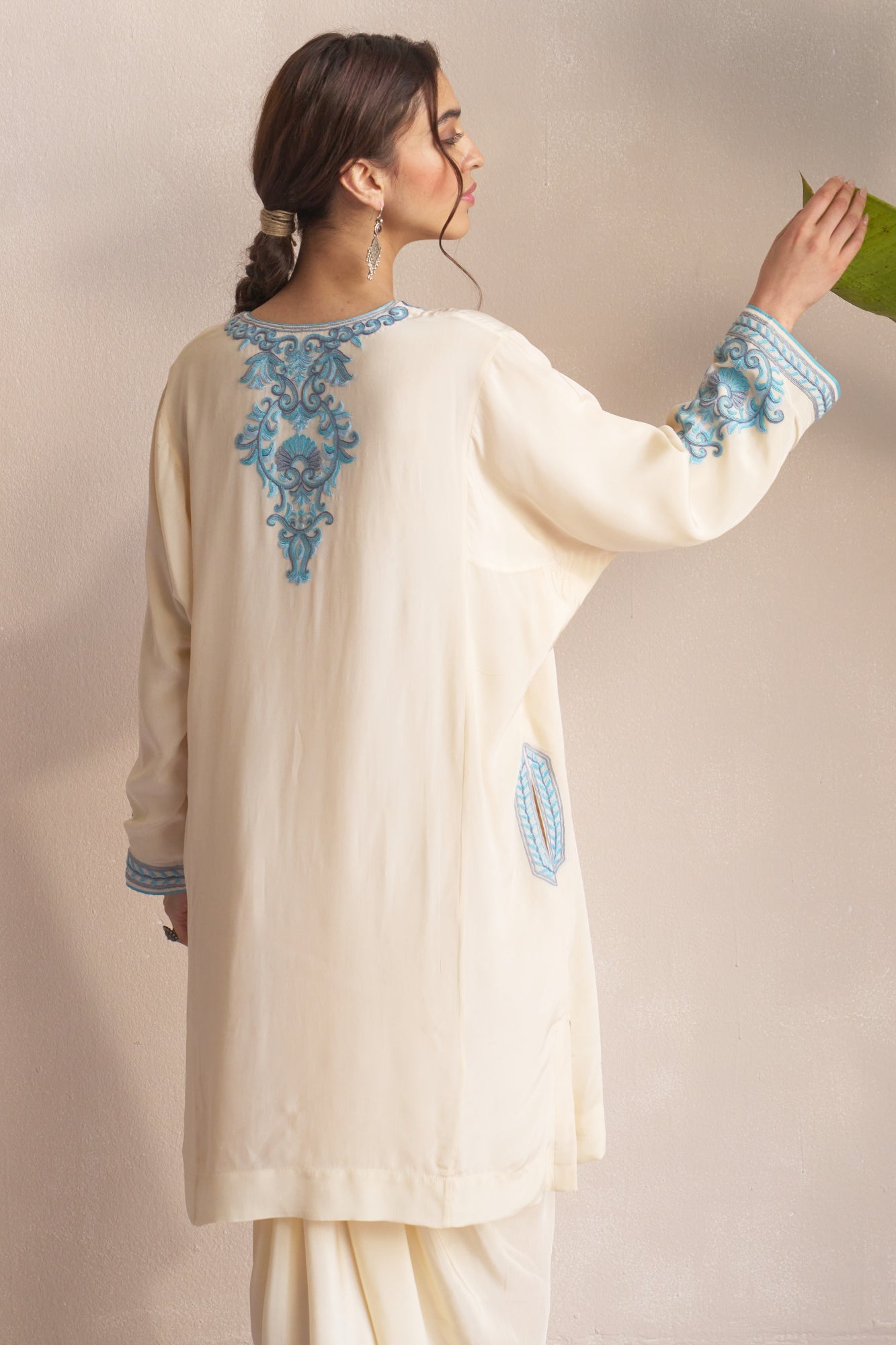 Aari Embroidered Ivory Set - BALLAD BLUE