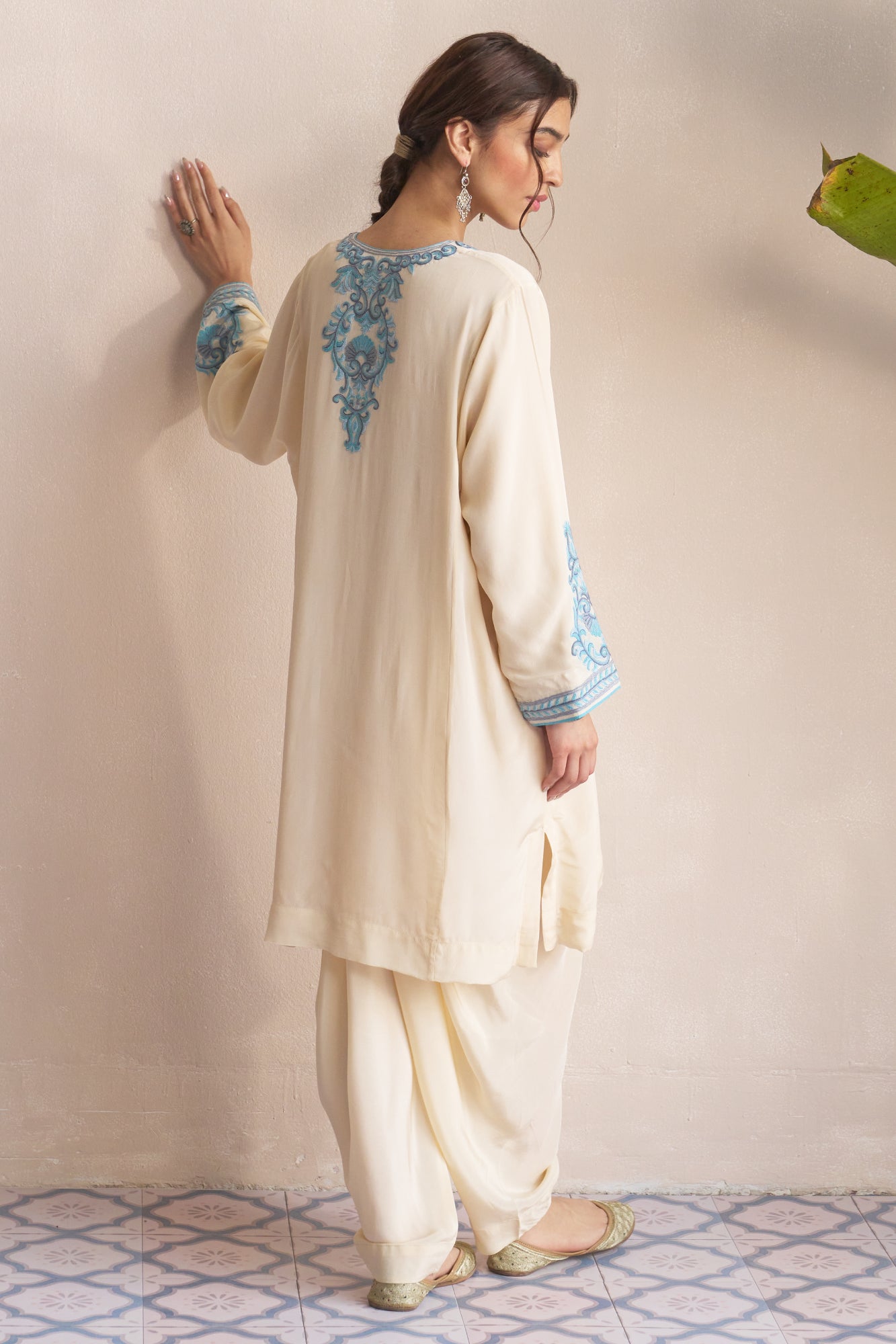 Aari Embroidered Ivory Set - BALLAD BLUE