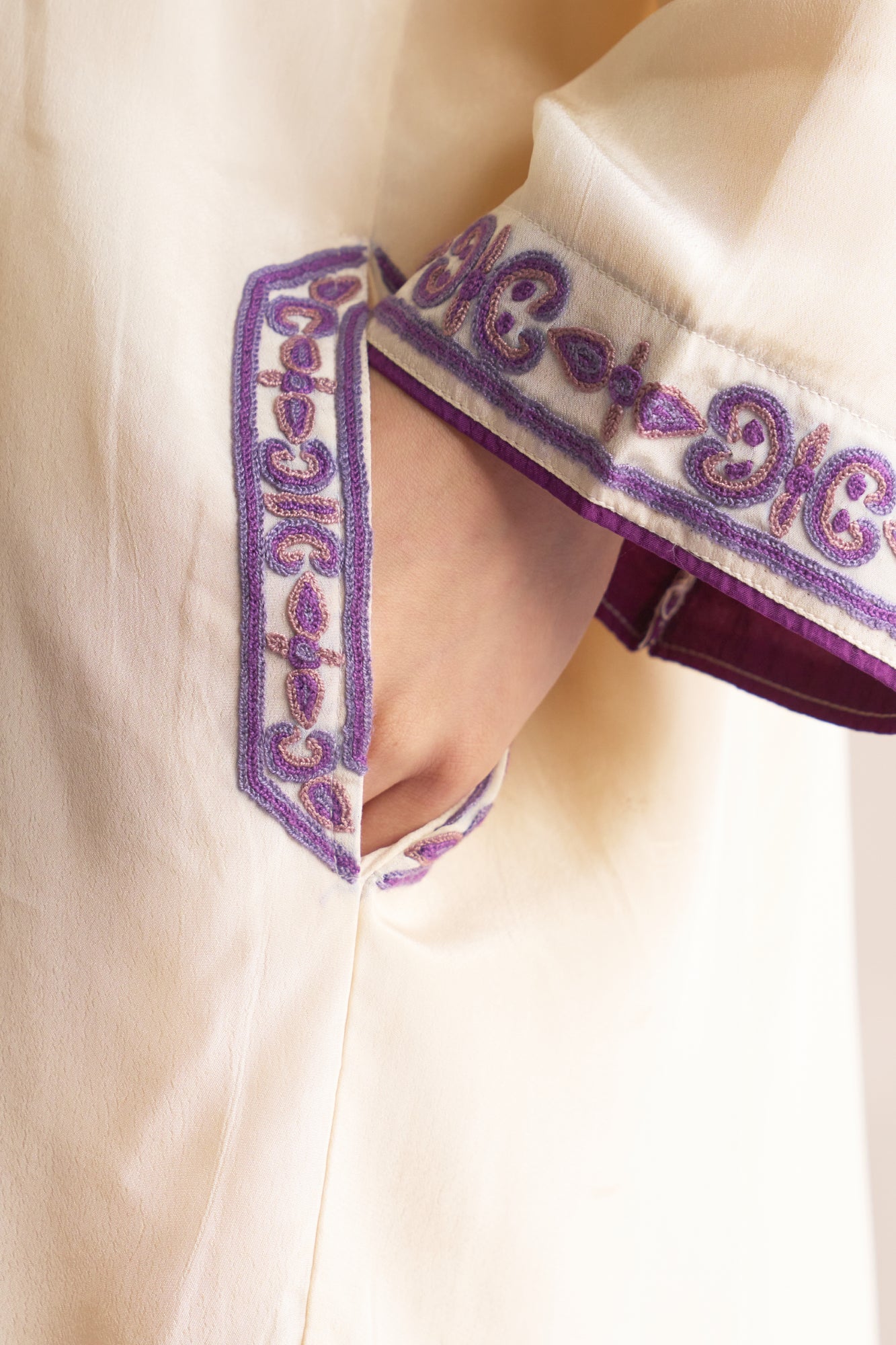 Aari Embroidered Ivory Set - PURPLE MAGIC