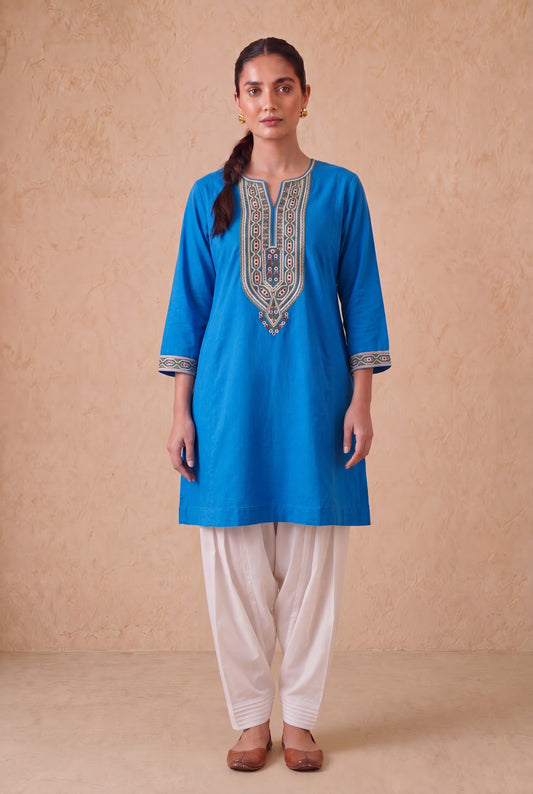 Azure Blue A Line Kurta Set With Aari Embroidery