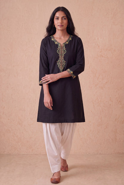 Midnight Noir A Line Kurta Set With Aari Embroidery
