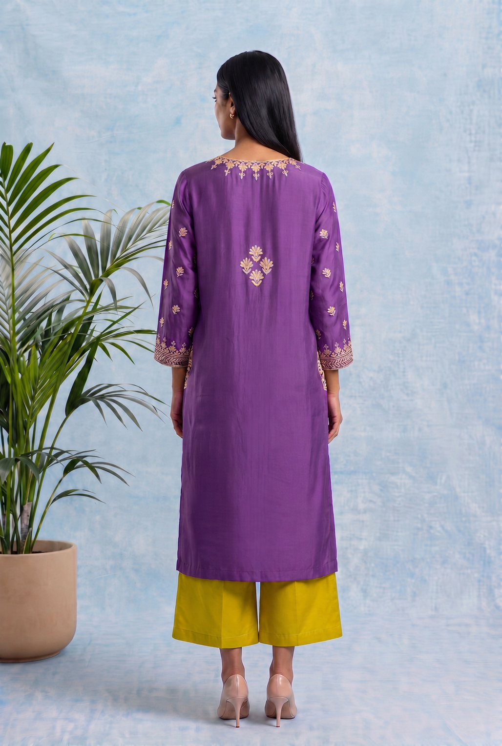 Purple Haze Pheran Set with Aari Embroidery