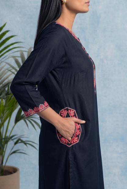 Black Dahlia Pheran Set with Aari Embroidery