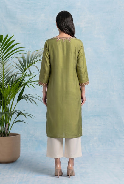 Olive Grove Pheran Set with Aari Embroidery