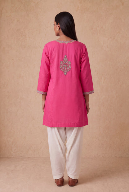 Pink Petala Line Kurta Set with Aari Embroidery