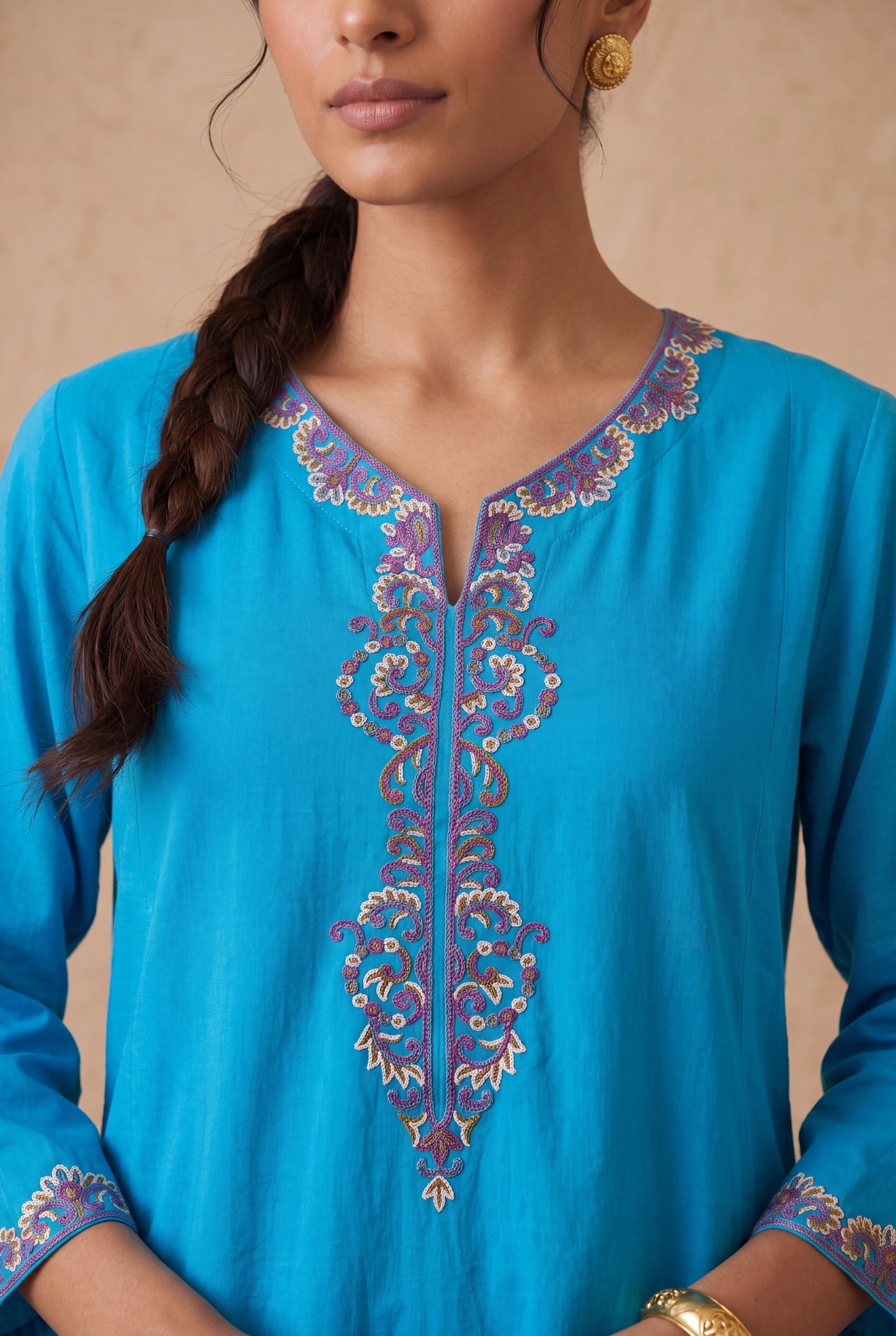 Aqua Blue A Line Kurta Set With Aari Embroidery