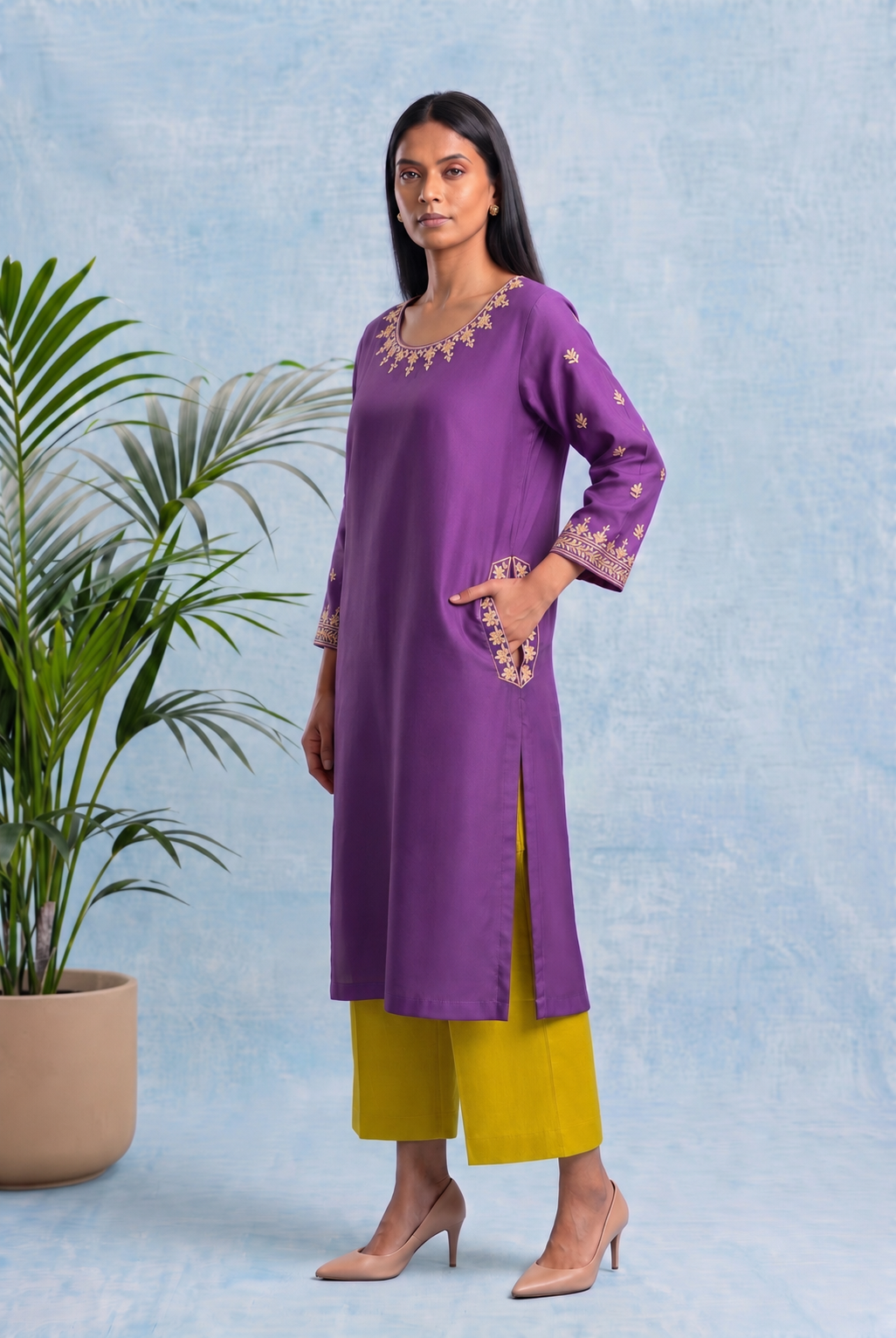 Purple Haze Pheran Set with Aari Embroidery