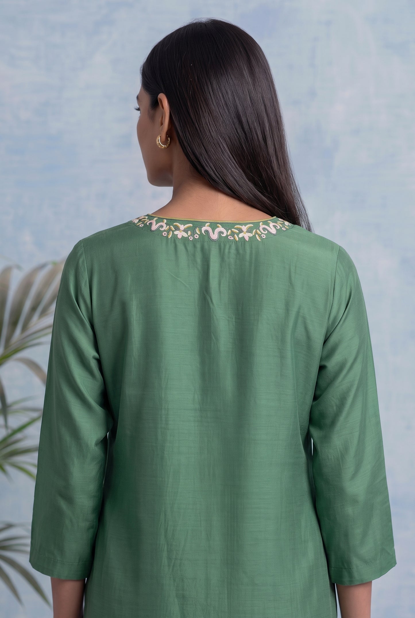 Emerald Dew Pheran Set with Aari Embroidery