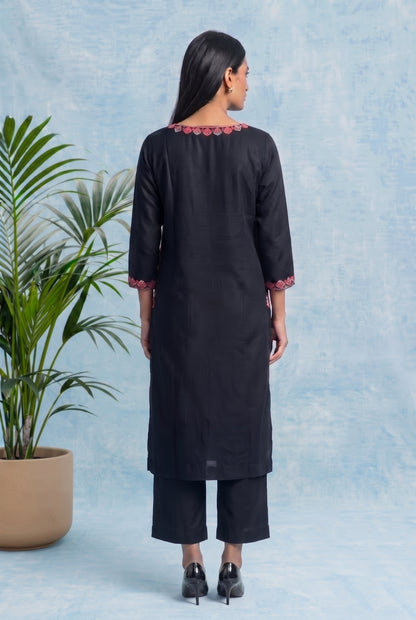Black Dahlia Pheran Set with Aari Embroidery