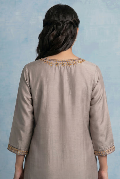 Moonstone Grey Pheran Set with Aari Embroidery