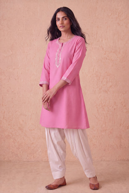 Blush Pink A Line Kurta Set With Aari Embroidery