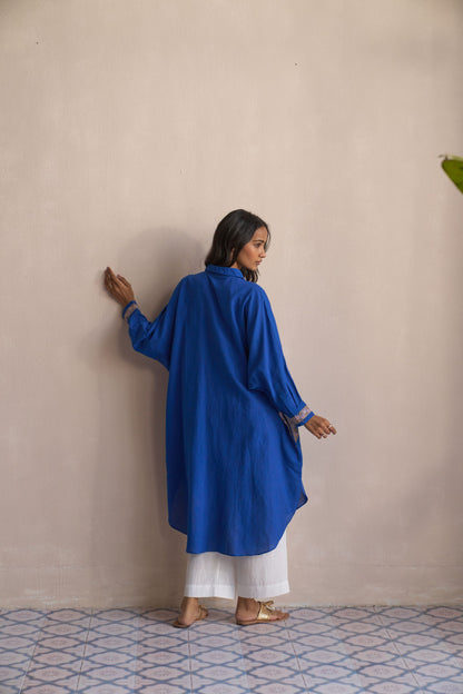 Linen Kaftan/Cobalt Blue - Paisley front