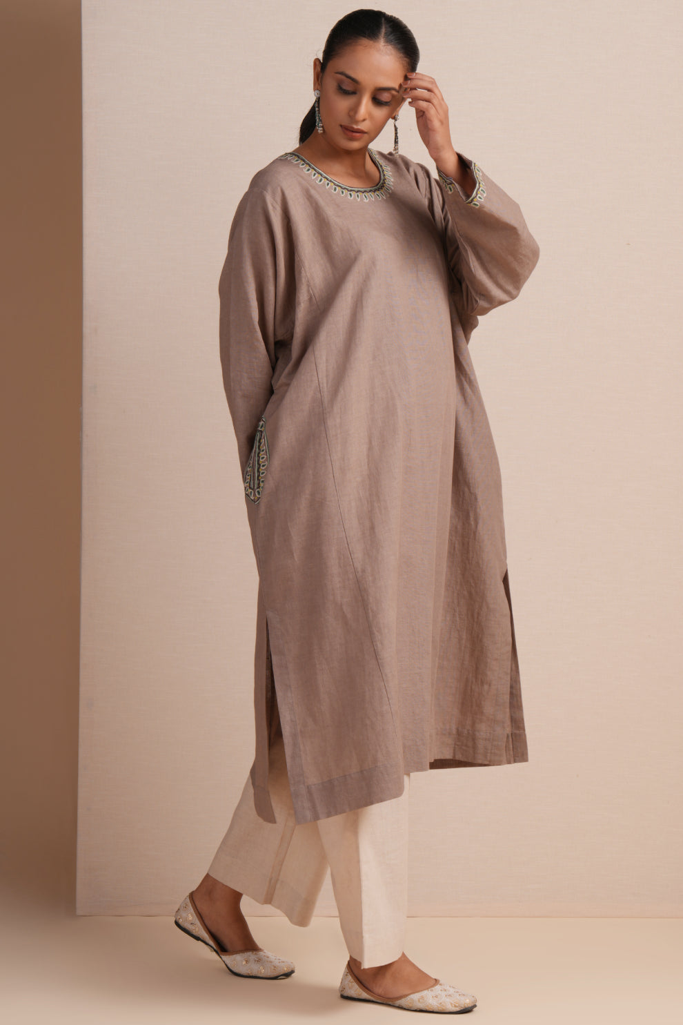 Linen Portabella Pheran Set