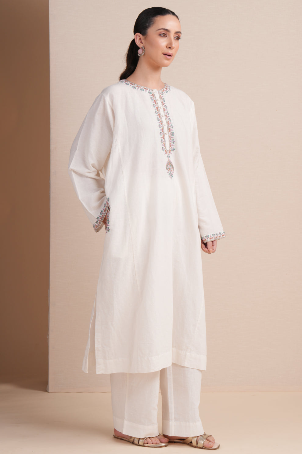 Linen White with Rust Embroidery Pheran Set