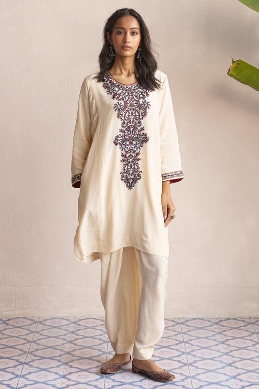 Aari Embroidered Ivory Set - INSIGNIA BLUE