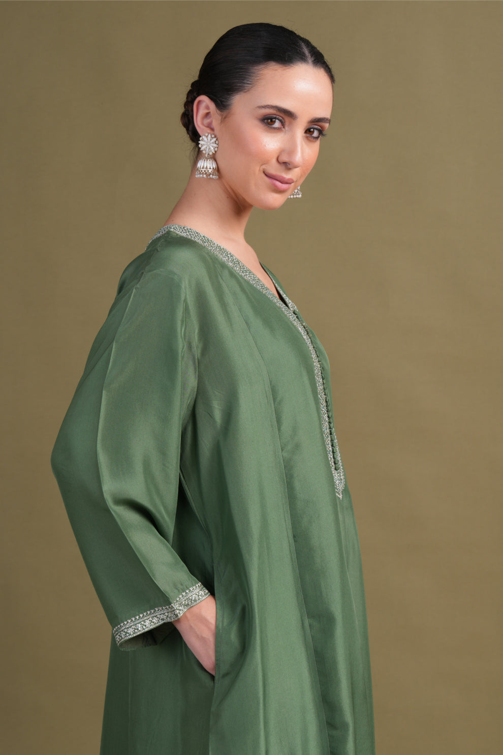 Silk Calla Green Tilla Set