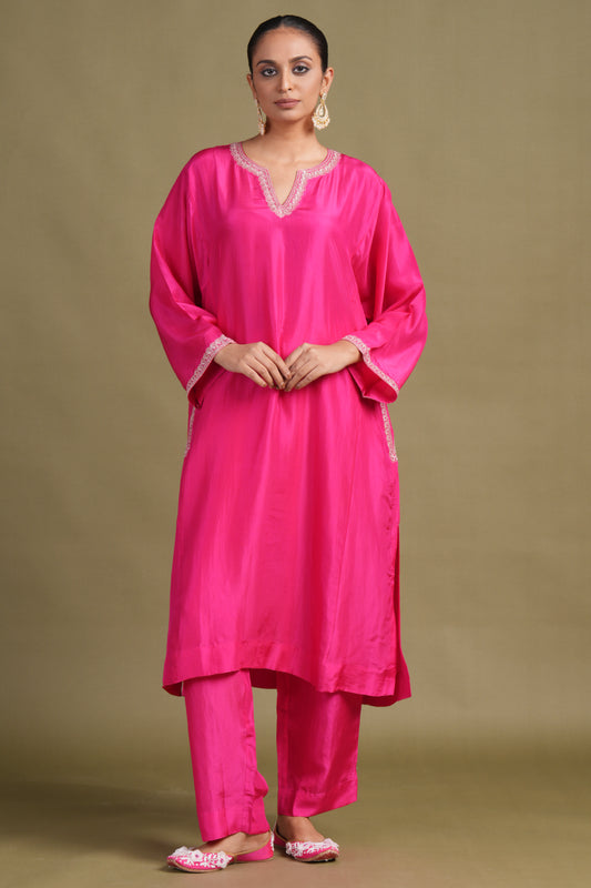 Silk fuschia Tilla Set