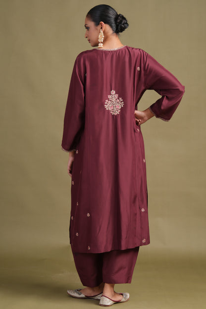 Silk Maroon Tilla Set