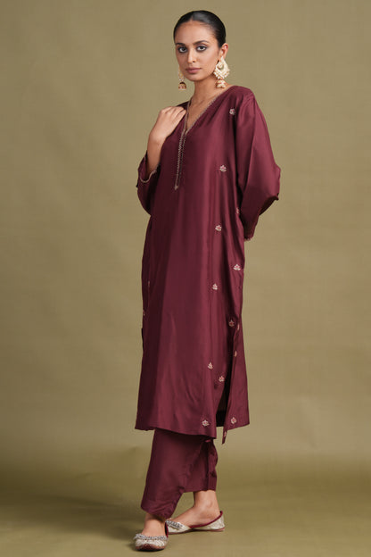 Silk Maroon Tilla Set