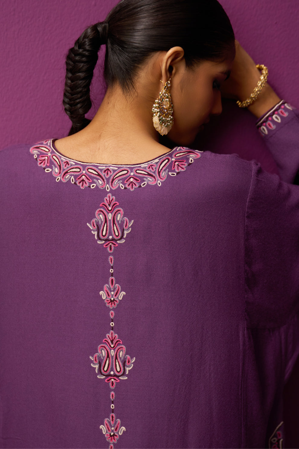 Woollen Pheran Set/Aari - Artic Dust