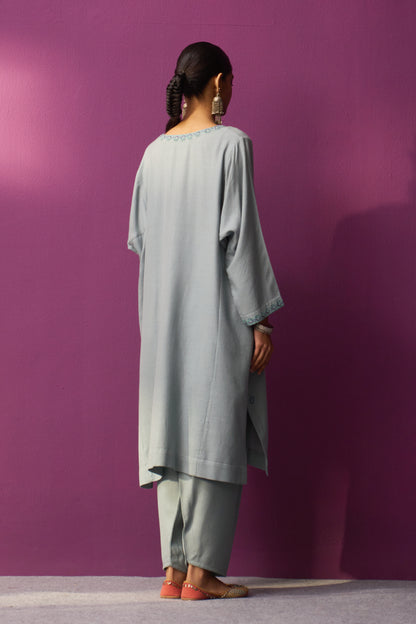 Woolen Ether Aari Pheran set