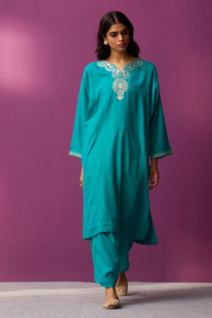 Woollen Pheran Set/Tilla - Firozi