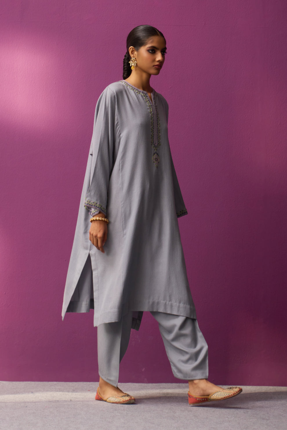 Woollen Pheran Set/Aari - Harbour Mist with Heavy Pockets