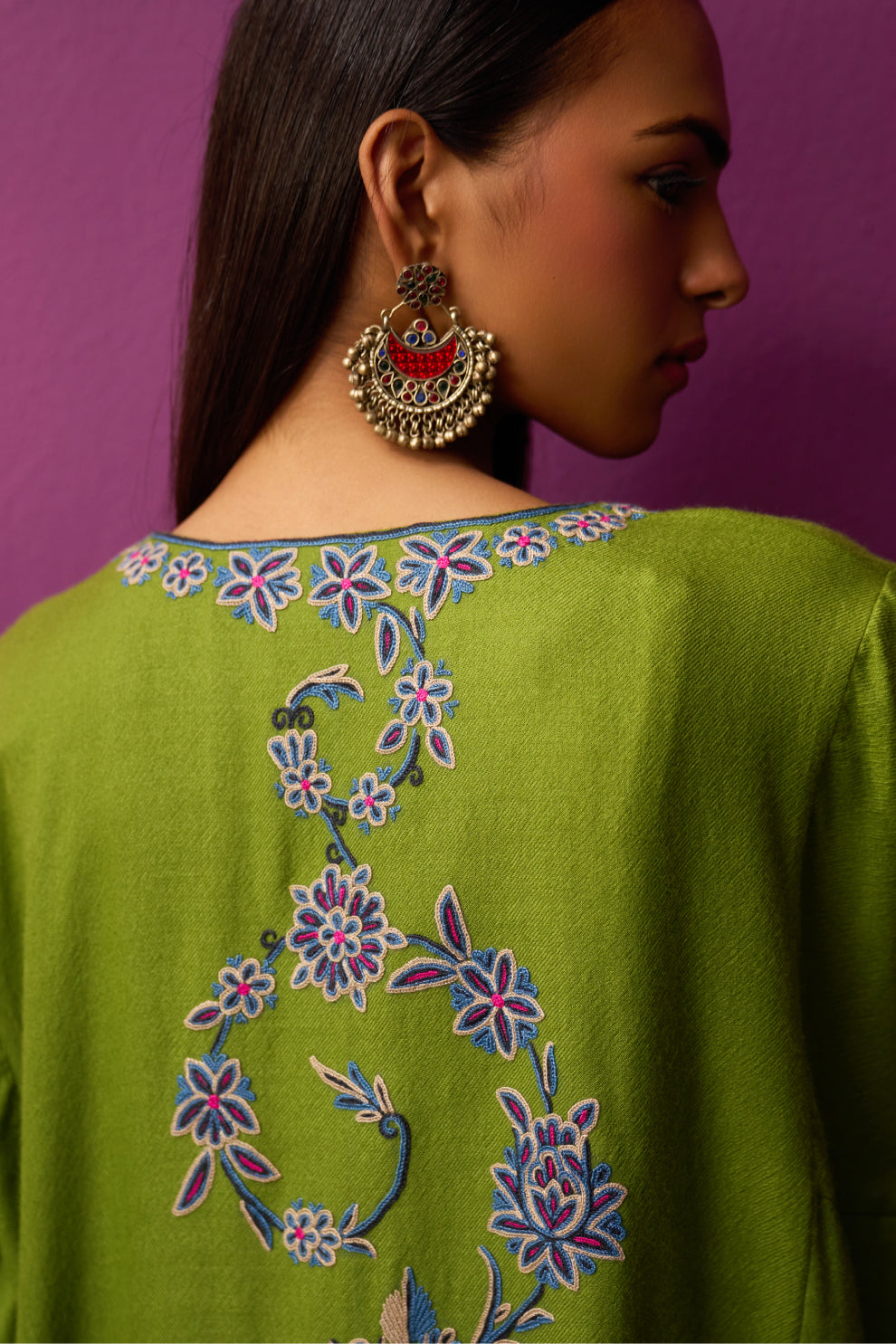 Woollen Pheran Set/Aari - Kiwi Aari