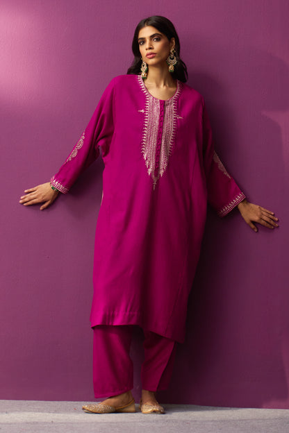 Woollen Pheran Set/Tilla - Magenta