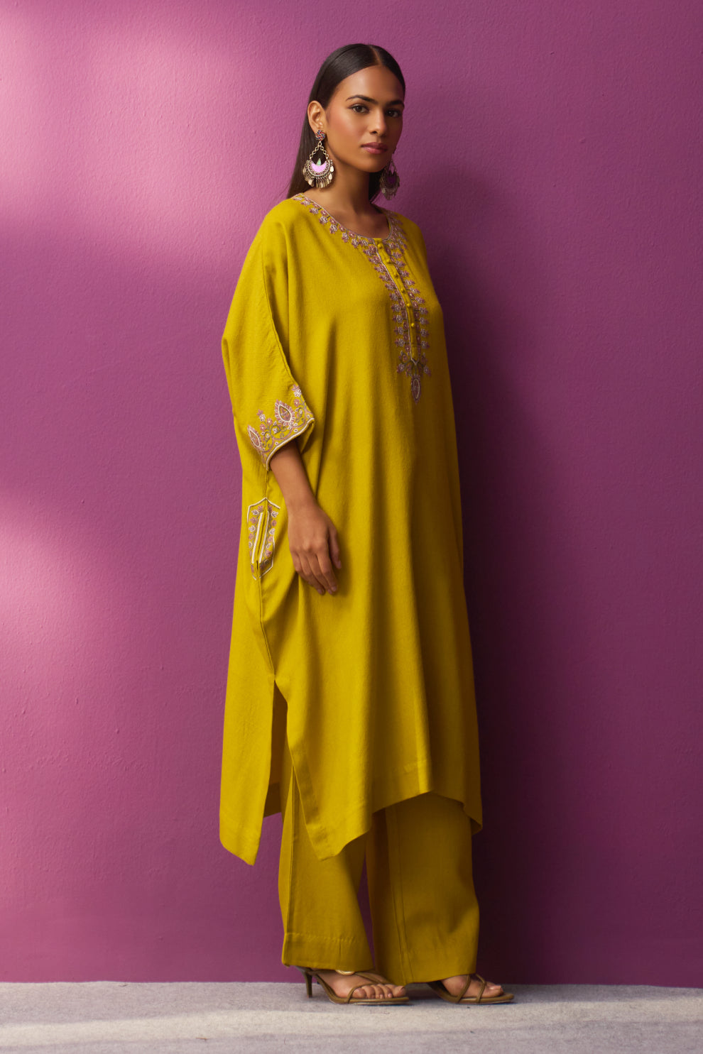 Woollen Kaftan/Aari - Matcha