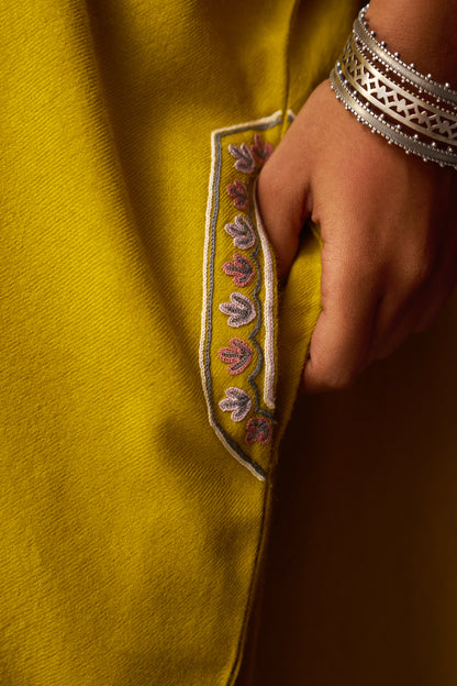 Woollen Kaftan/Aari - Matcha