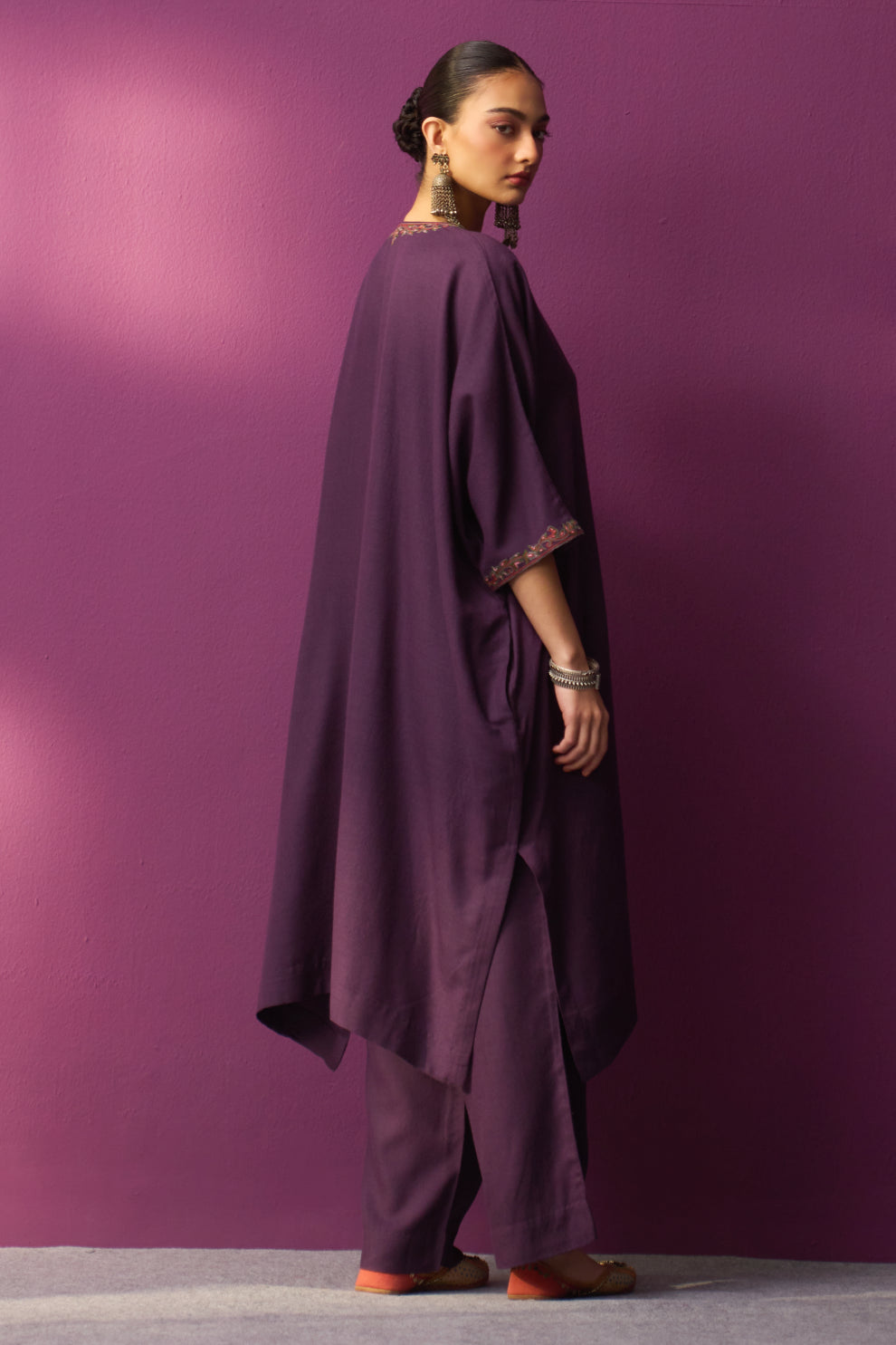 Woollen Kaftan/Aari - Mauve