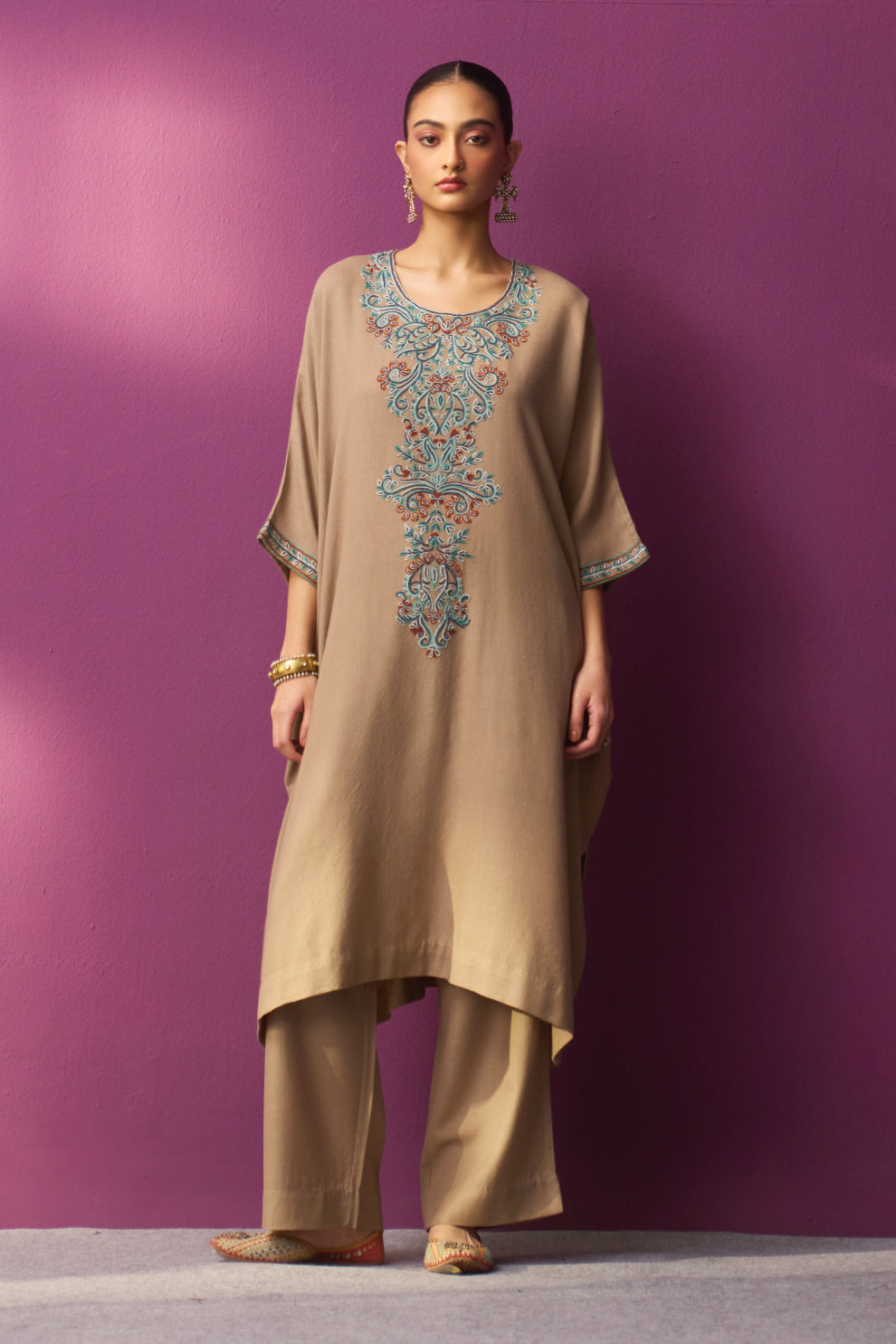 Woollen Kaftan/Aari - Khakhi