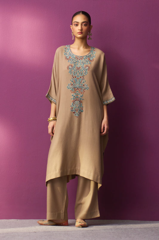 Woollen Kaftan/Aari - Khakhi