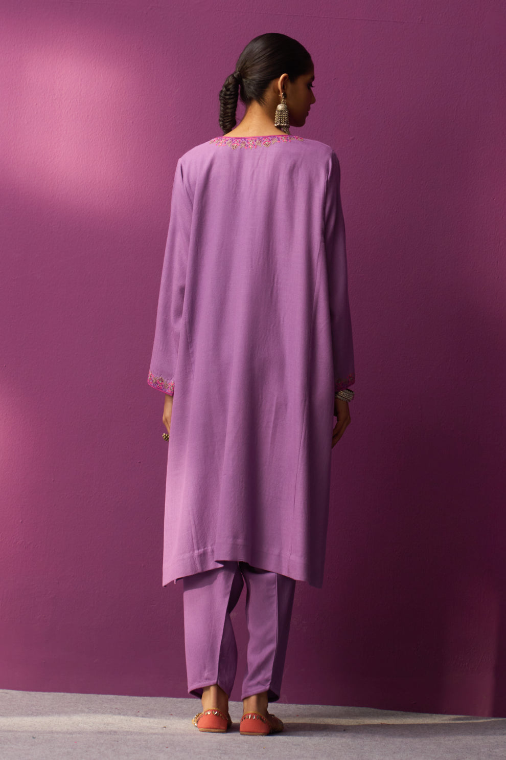 Woollen Pheran Set/Aari - Purple Haze + Jaal boota