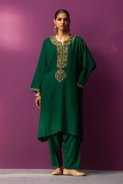 Woollen Pheran Set/Aari - Quetzal green + Long Neck