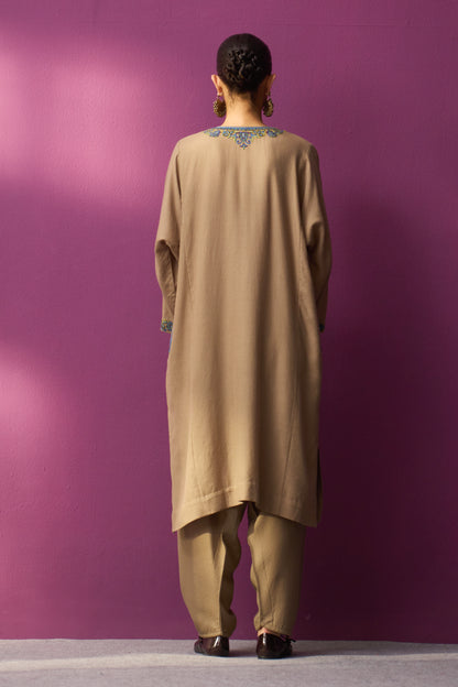 Woollen Pheran Set/Aari - Sesame + Jaal Boota