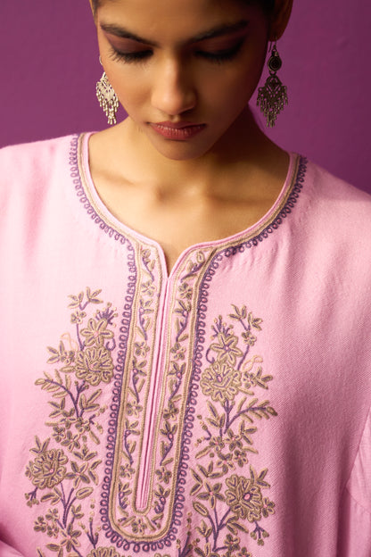 Woollen Pheran Set/Aari - Silver Pink