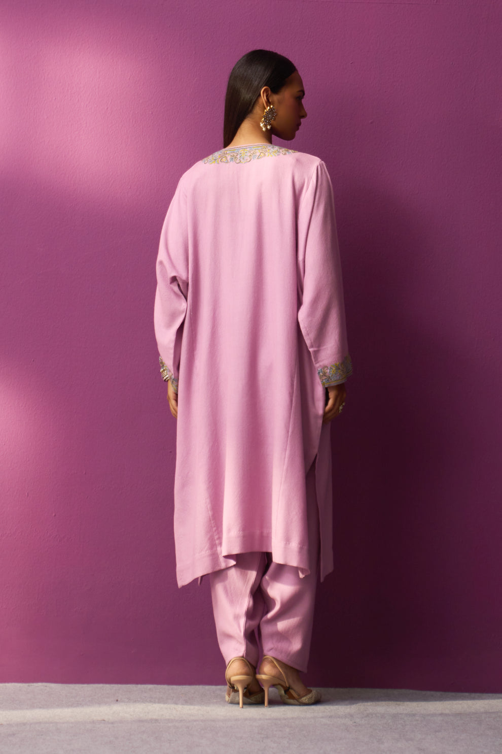 Woollen Pheran Set/Aari - Smoky Grape + Long Neck