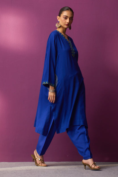Woollen Pheran Set/Aari - Sodalite Blue