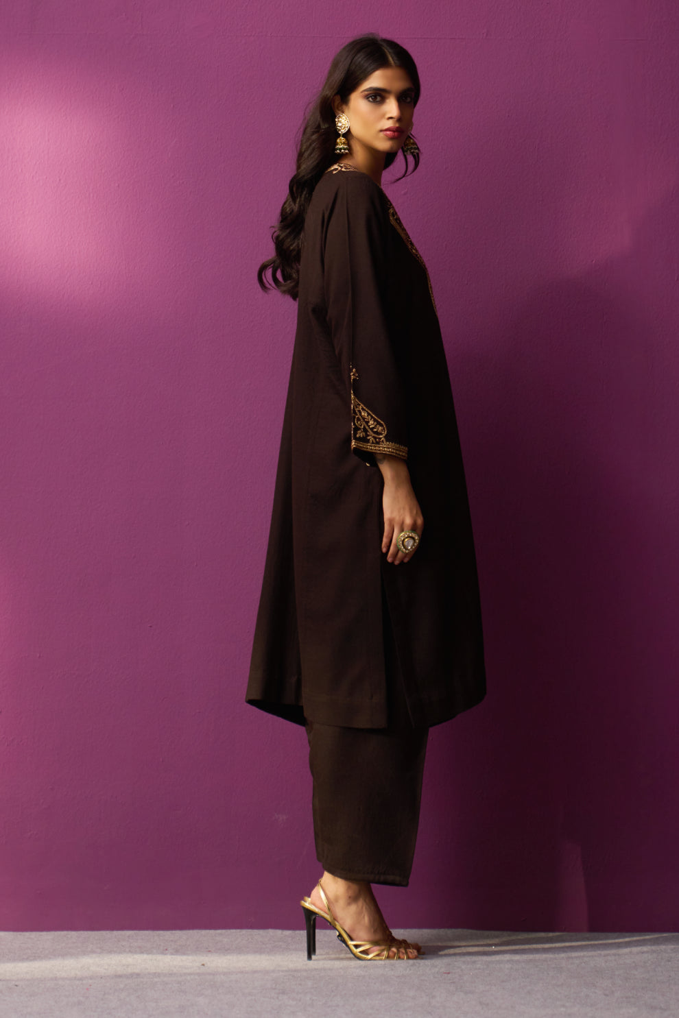 Woollen Pheran Set/Tilla - Soil