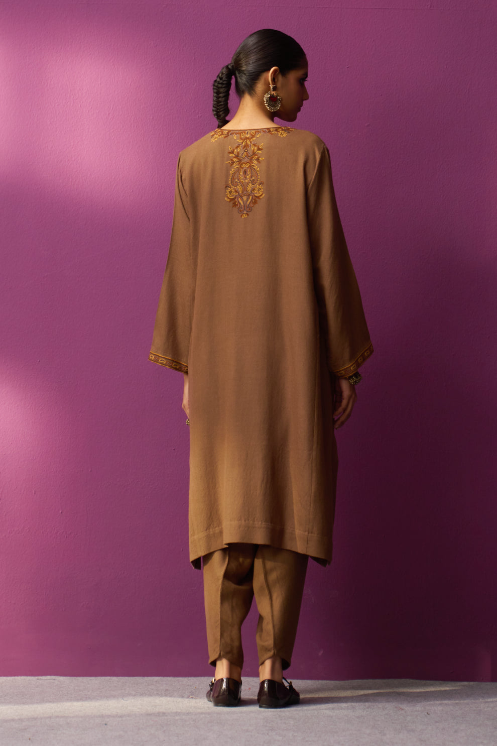 Woollen Pheran Set/Aari - Toasted Coconut