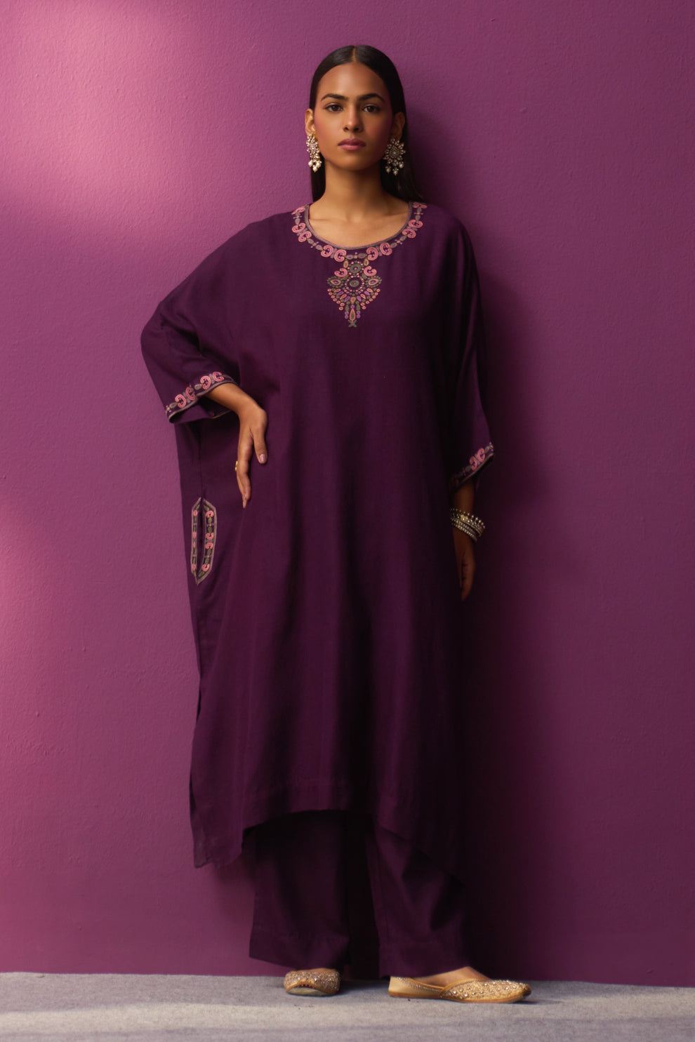 Woollen Kaftan/Aari- Pickledbeet