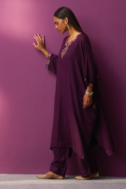 Woollen Kaftan/Aari- Pickledbeet