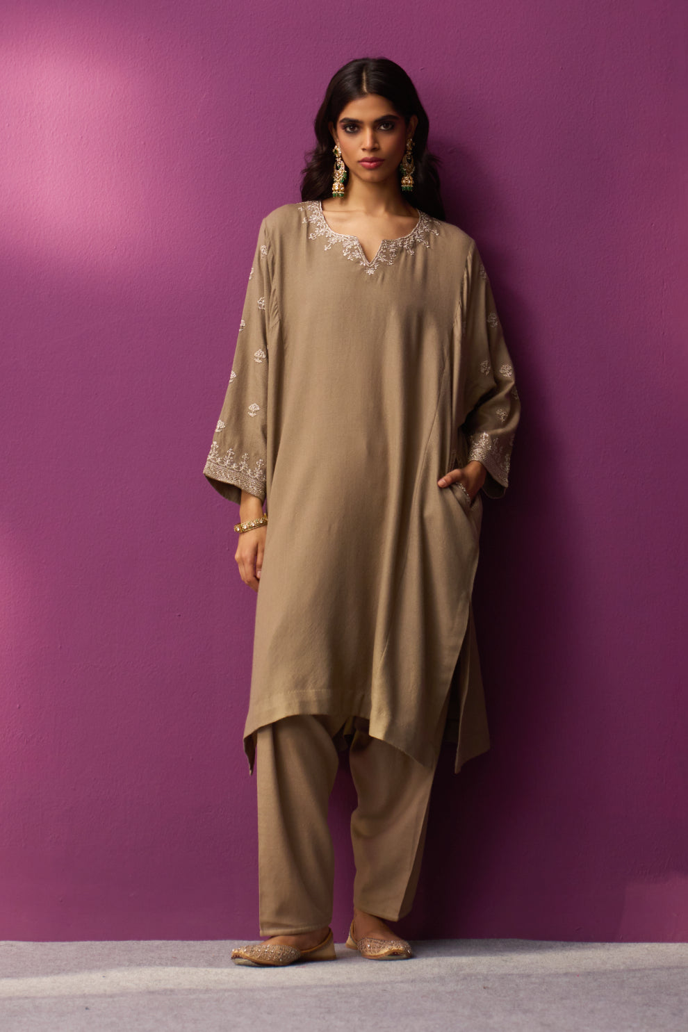 Woollen Pheran Set/Tilla - Khakhi